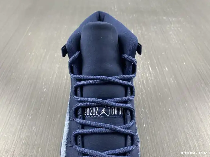 Velvet Air Navy Midnight 11 AR0715-441 WMNS Jordan 0406